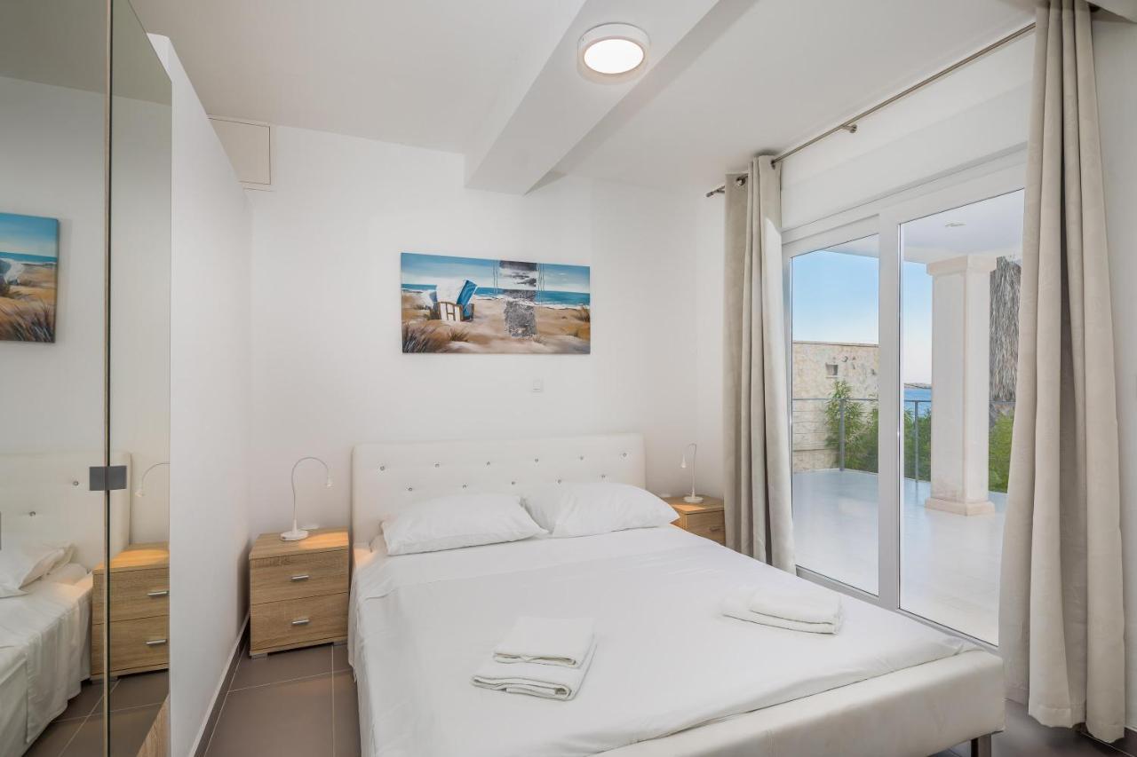 Villa Oceanus Hvar Town Esterno foto
