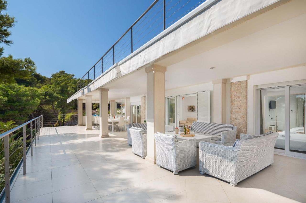 Villa Oceanus Hvar Town Esterno foto