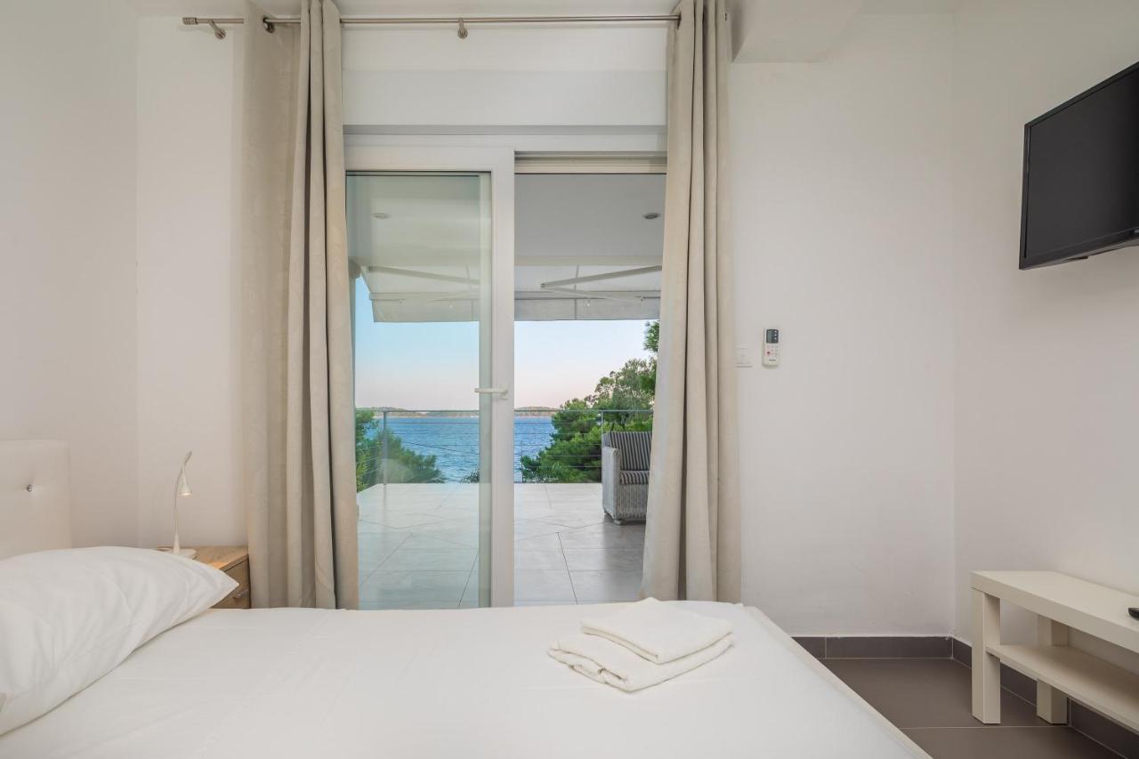 Villa Oceanus Hvar Town Esterno foto