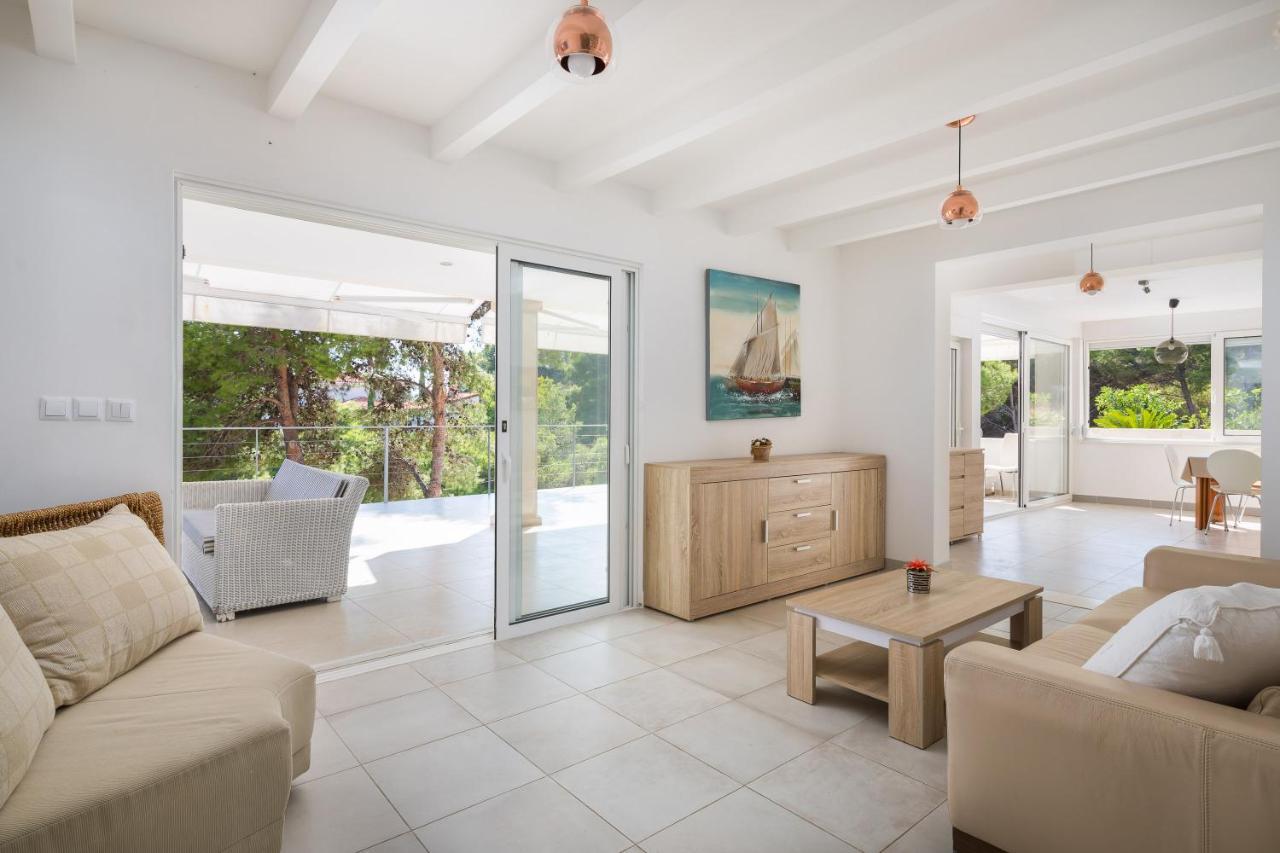 Villa Oceanus Hvar Town Esterno foto