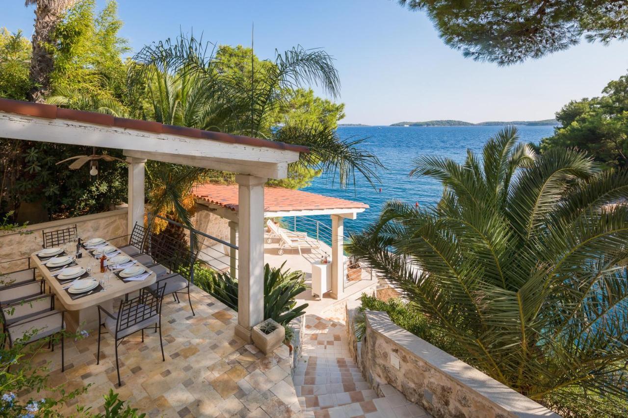 Villa Oceanus Hvar Town Esterno foto