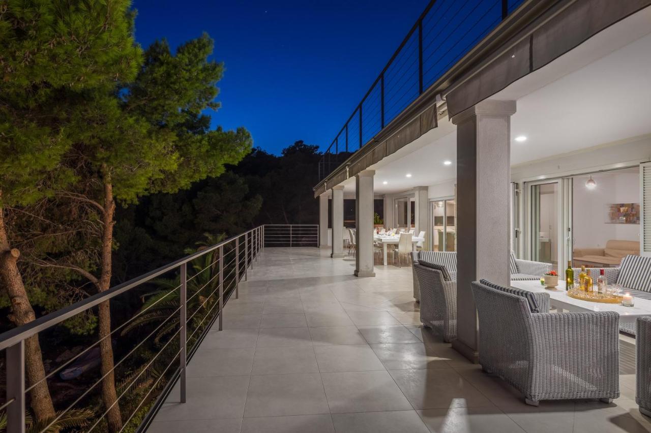 Villa Oceanus Hvar Town Esterno foto